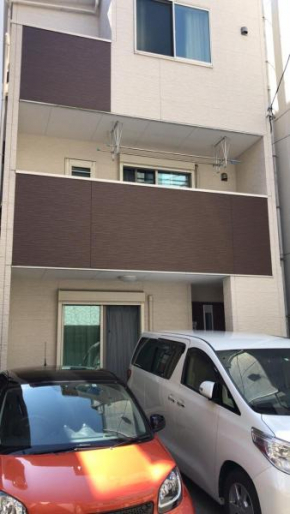 Near Namba Free Parking Single Family Villa About 20 minutes drive to Universal Studios